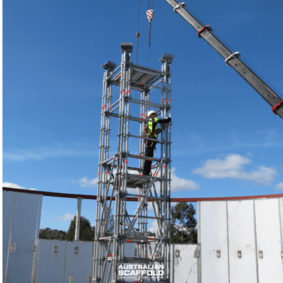 Craneable scaffold